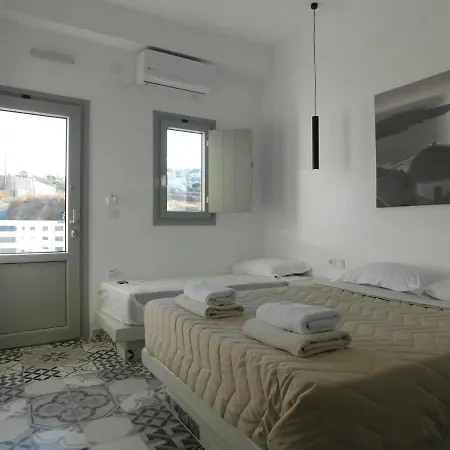 Urban Apartment *